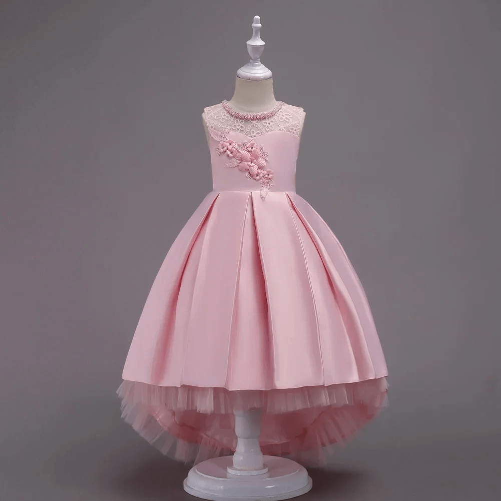 Robe de princesse rose pale