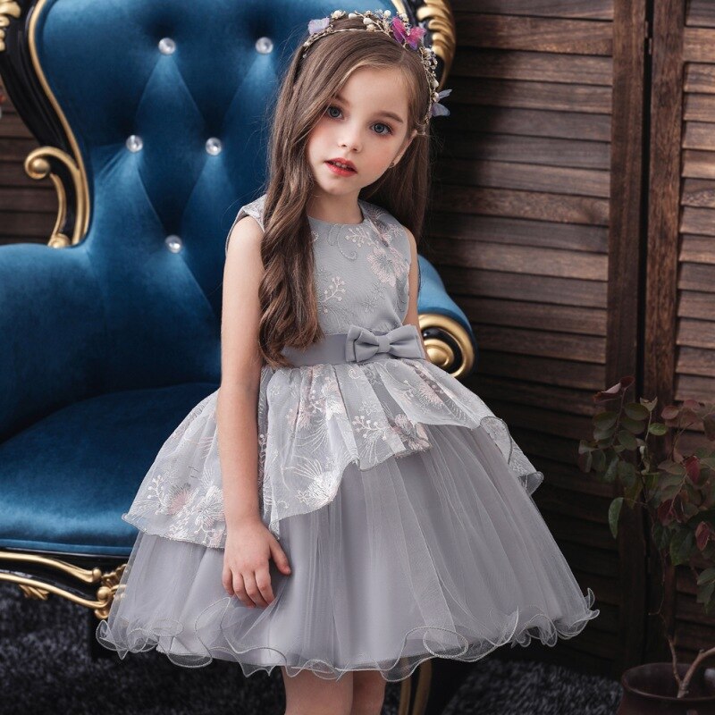 Robe Princesse Grise
