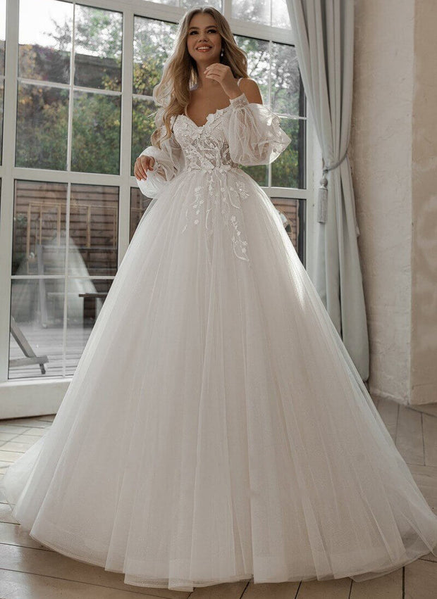 Femme Ronde Robe De Mariée Princesse Enorme Belle Robe De Mariée