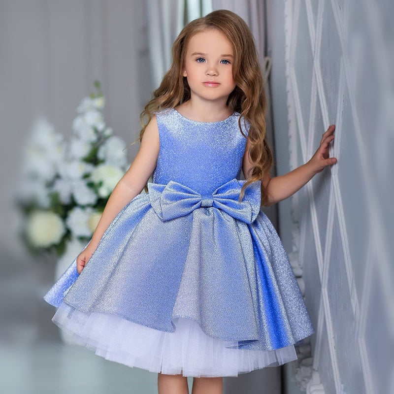 Robe de princesse pour enfants sale